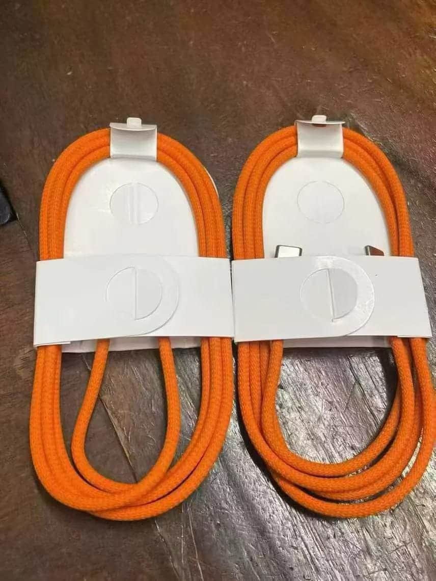 Apple iPhone 17 type C to C, Hermes Orange Wholesale Offer