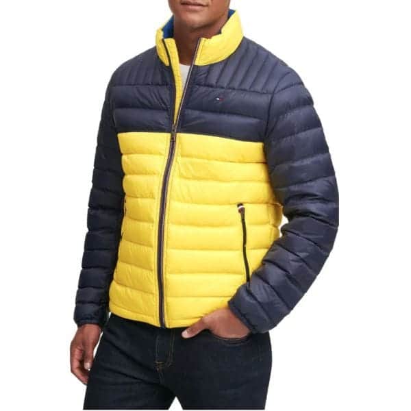 Chaquetas acolchadas de plumón plegables Tommy Hilfiger al por mayor, 25 piezas.