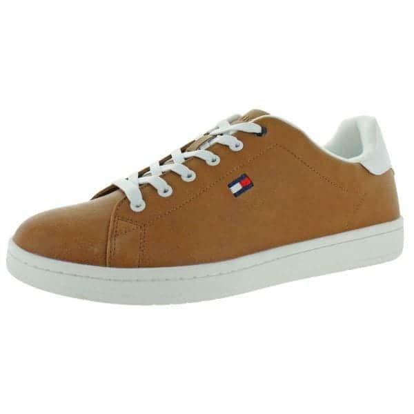 تشكيلة أحذية رياضية وأحذية مختلطة من Tommy Hilfiger بالجملة، 30 زوجًا.