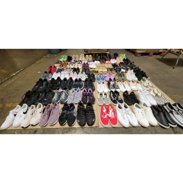 Brand name footwear stock lot pallet 100pair