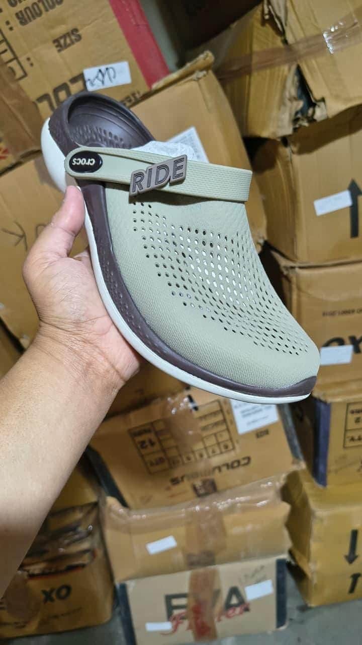 Original Crocs Shoes – Bulk Wholesale Offer